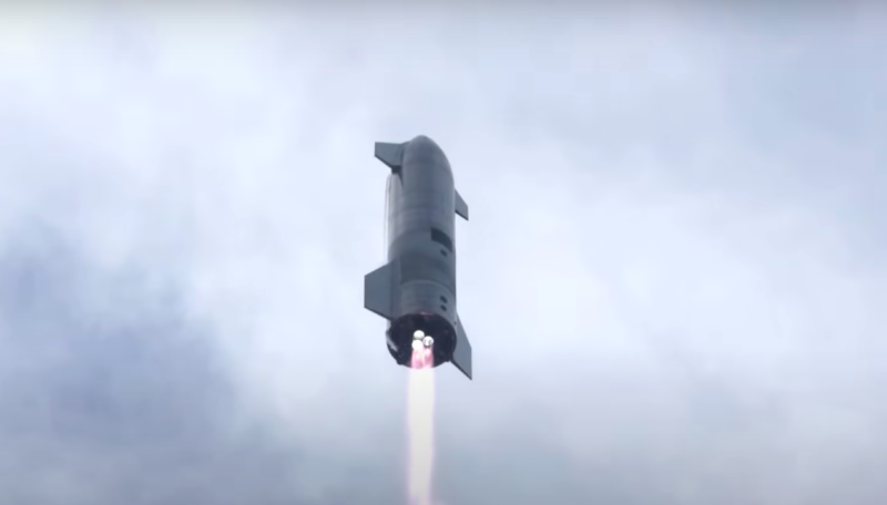SpaceX進行SN10星艦原型試飛，首次成功落地，但是在幾分鐘後仍原地爆炸   圖：擷取自SpaceX Youtube
