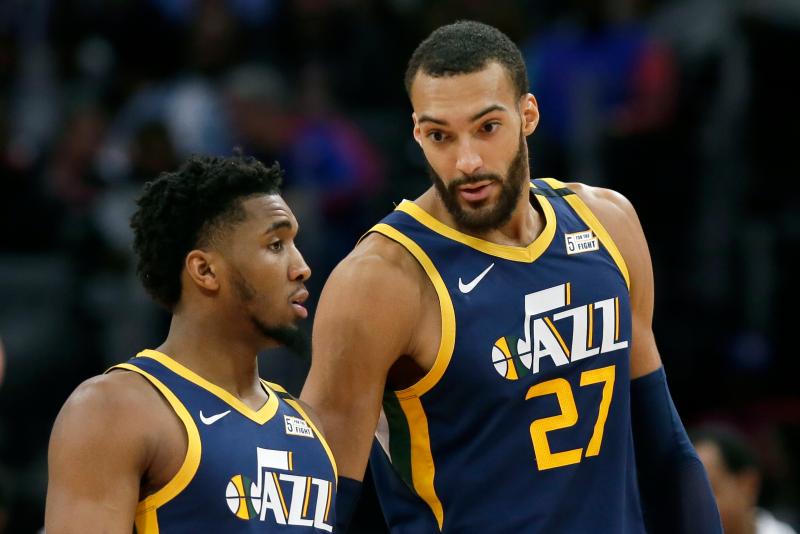 爵士雙星Donovan Mitchell（左）、Rudy Gobert。   圖：取自美聯社／達志影像