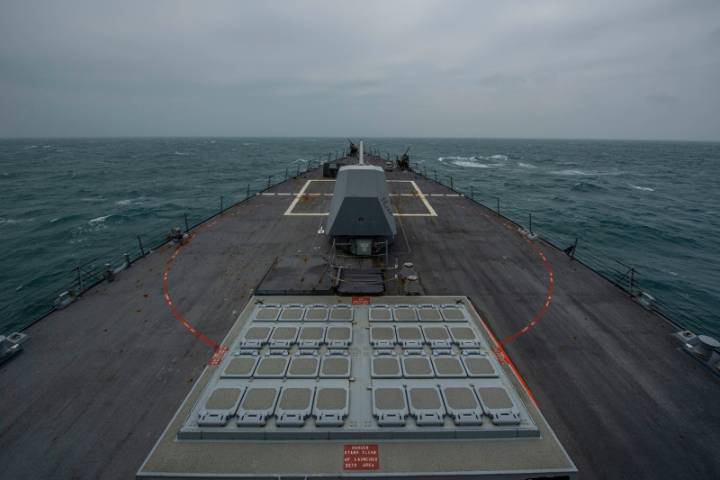 美國海軍「伯克級」驅逐艦芬恩號（USS John Finn DDG-113），10日依國際法例行航行通過台灣海峽。   圖：翻攝自U.S. Pacific Fleet臉書（資料照）