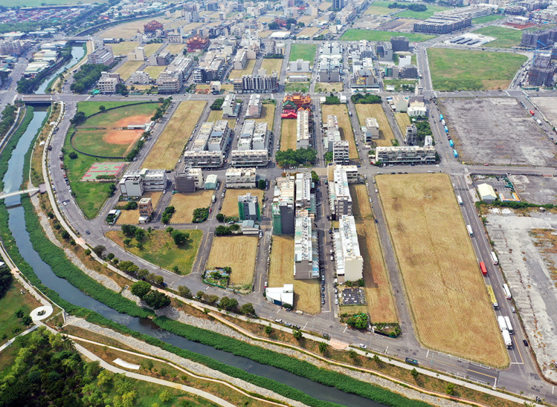 大林蒲遷村預定安置地區空拍圖。   圖：高雄市政府/提供