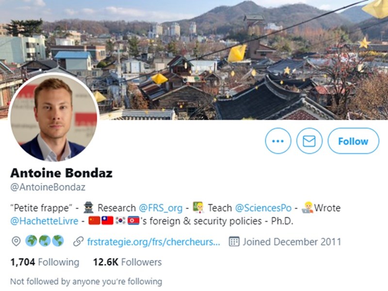 中國使館19日辱罵法國學者波恩達茲引起各界不滿譴責，波恩達茲本人除了感謝聲明支持他的各界人士外也發揮幽默感，在推特自介加上「流氓」。   （圖取自twitter.com/AntoineBondaz）