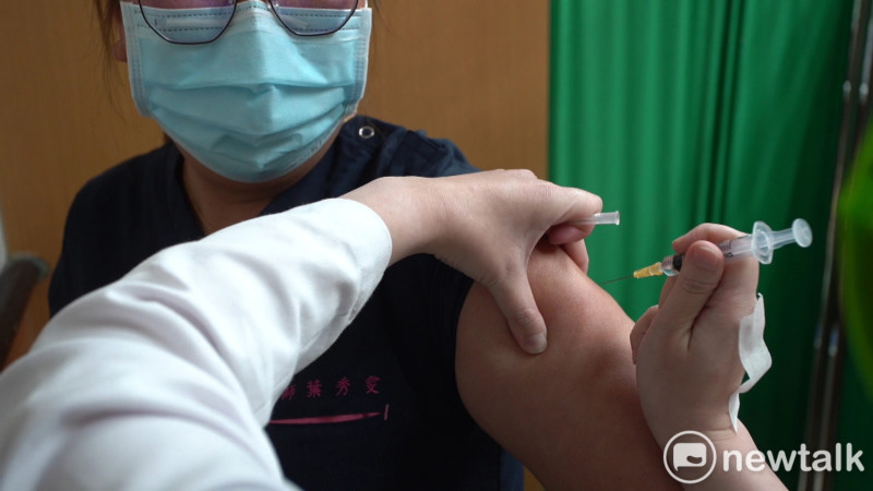 許多中國網友說，若能選擇，即使自費也希望接種輝瑞疫苗。（示意圖）   圖：林昀真 / 攝