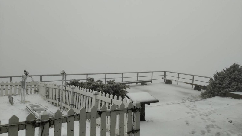氣象局表示，12/25-27全台3千公尺以上高山有機會下雪(圖為玉山資料照)。   圖：中央氣象局／提供