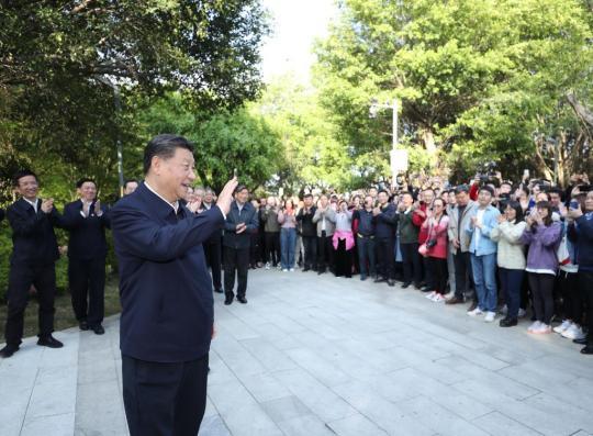 中國領導人習近平近日率領眾多官員前往福建進行探訪。   圖：翻攝自中新網