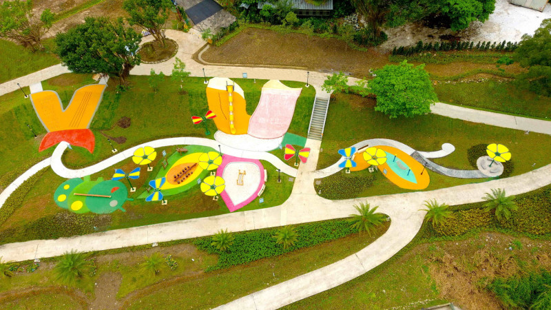 灣潭兒童遊戲場開放，圖為空拍景象。   圖：新北市高灘地工程管理處提供