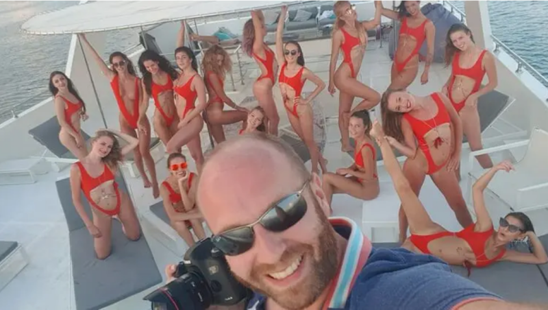阿聯杜拜驚傳多名女子公然拍攝全裸照，驚傳事件主謀為混跡美國政商界的烏克蘭裔名人維塔利．格瑞欽（Vitaliy Grechin）。   圖 : 翻攝自Vitaliy Grechin臉書