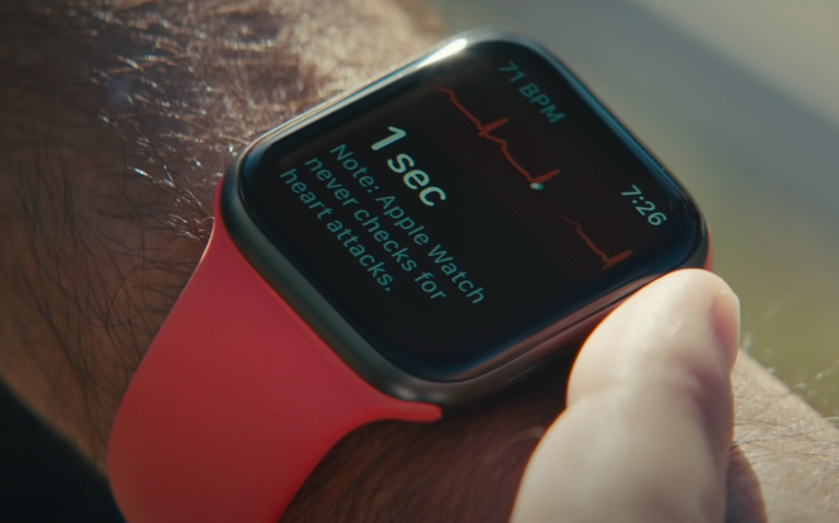 蘋果傳出今年將推出最新的Apple Watch Series 7，體溫測量和血糖偵測預計明年以後才會亮相。   圖：擷取自Apple Youtube