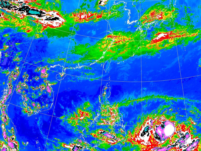 氣象局表示，下週一舒力基颱風將轉往東北方向移動，屆時台灣東半部受到颱風氣流影響，風浪將增強。   圖：中央氣象局／提供