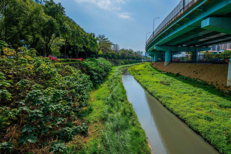 板橋湳仔溝成功蛻變，新北市水利局歡迎大家4月25日來見證。   圖：新北市水利局提供