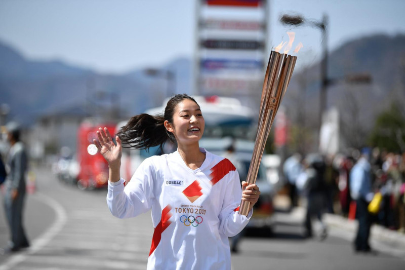 東京奧運聖火自3月25日起開始傳遞作業，在4月27日於鹿耳島縣傳遞後，發現６名相關人員確診。（示意圖）   圖：翻攝自Tokyo2020推特