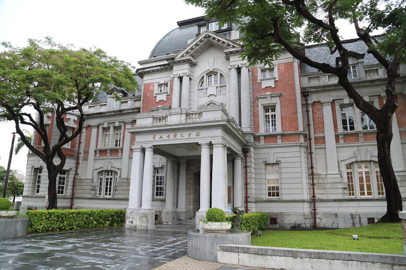 台灣文學館由四級機構升格為三級機構。   圖：擷取自維基百科