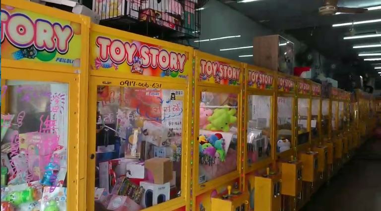 桃園市轄內逾千家娃娃機店即日起納管停業至6/8。   圖：林昀真／翻攝