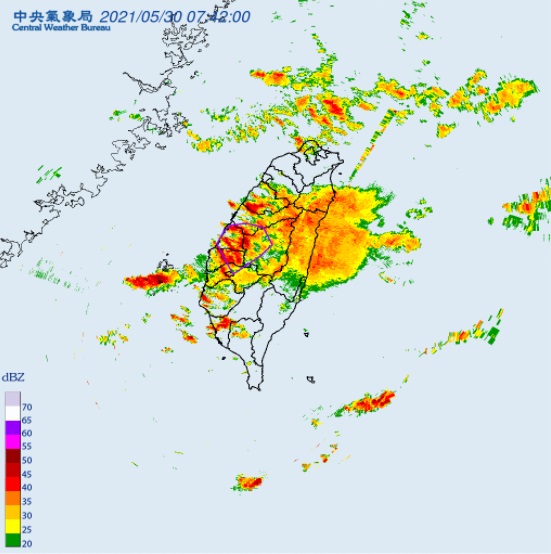 氣象局針對台中市、南投縣、彰化縣、雲林縣、嘉義縣發布大雷雨即時訊息，時間為今天上午8:14至9:15。   