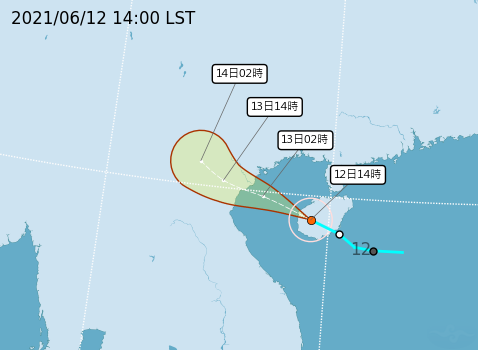 今年第4號輕度颱風小熊（KOGUMA）未來1.5日路徑預測。   圖：擷取自中央氣象局
