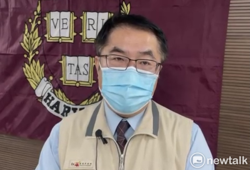 美國捐贈台灣250萬劑莫德納疫苗今將抵台，台南市長黃偉哲認為這是台灣疫苗接種序列的及時雨，但他也呼籲，疫苗施打對象仍需遵照中央公布的接種順序。   圖：台南市政府提供