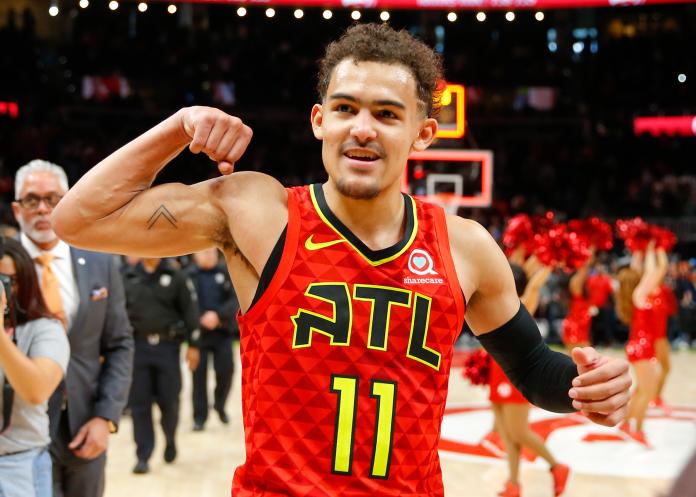 老鷹「少主」Trae Young(崔·楊)狂轟48分11助攻7籃板，寫下多項紀錄，其中超齡得分是繼「詹皇」LeBron James後首人。   圖／美聯社／達志影像