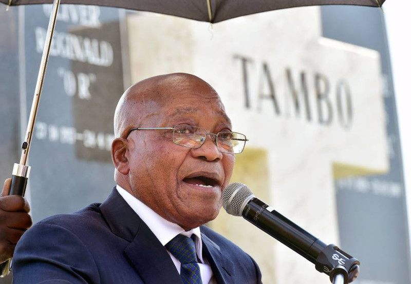 79歲的南非前總統祖瑪向當局自首，以藐視法庭罪被判入獄15個月，成為抗議活動爆發的導火線。   圖：翻攝自祖瑪臉書