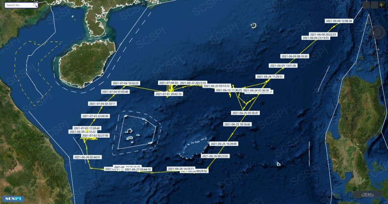 「南海戰略態勢感知計畫」平台8日貼出美軍「勝利號」海洋監視船(USNS Victorious，T-AGOS-19)過去一個月在南海「繞行」的航跡圖。   圖：翻攝 SCS Probing Initiative推特