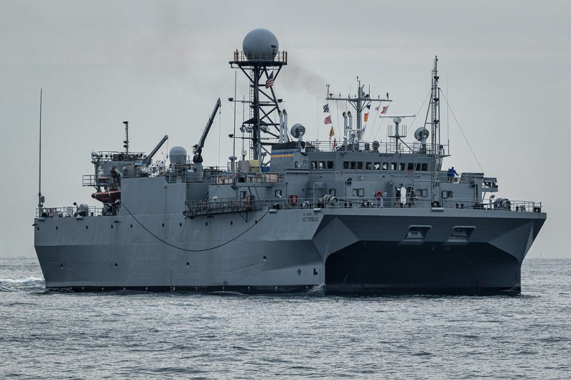 美軍「勝利號」海洋監視船(USNS Victorious，T-AGOS-19)。   圖：翻攝Manu Gómez推特