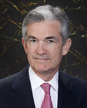 聯邦準備理事會（Fed）主席鮑爾（Jerome Powell）。   圖：翻攝自維基百科