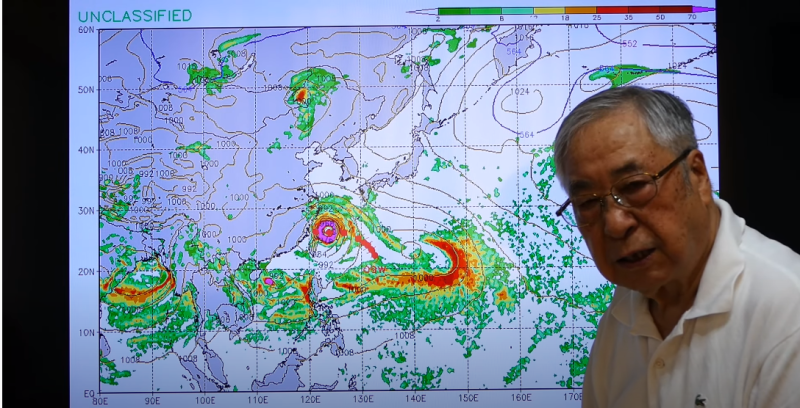 前氣象主播李富城在其Youtube頻道指出: 烟花颱風週五最接近台灣。   圖: 翻攝自Youtube/李富城