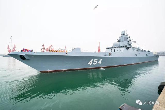 「戈爾什科夫海軍元帥級」巡防艦「戈爾什科夫海軍元帥號(454)」。   圖：翻攝陸網「人民畫報」