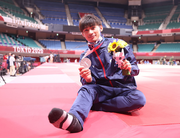台灣柔道好手楊勇緯24日在東京奧運柔道60公斤級摘下銀牌。   圖:教育部體育署