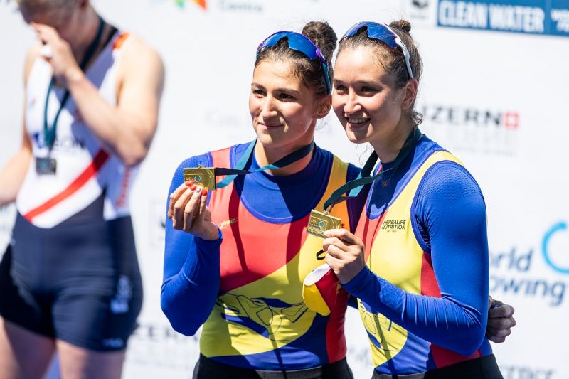 羅馬尼亞划船組合Nicoleta-Ancuta Bodnar/Simona Radis獲得東奧金牌。   圖：美聯社／達志影像／提供