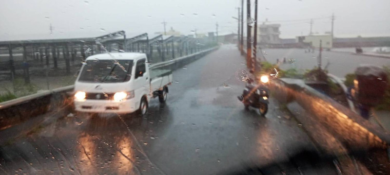 鹽埔鄉大仁東街淹水情況。   圖 ： 民眾 ／提供