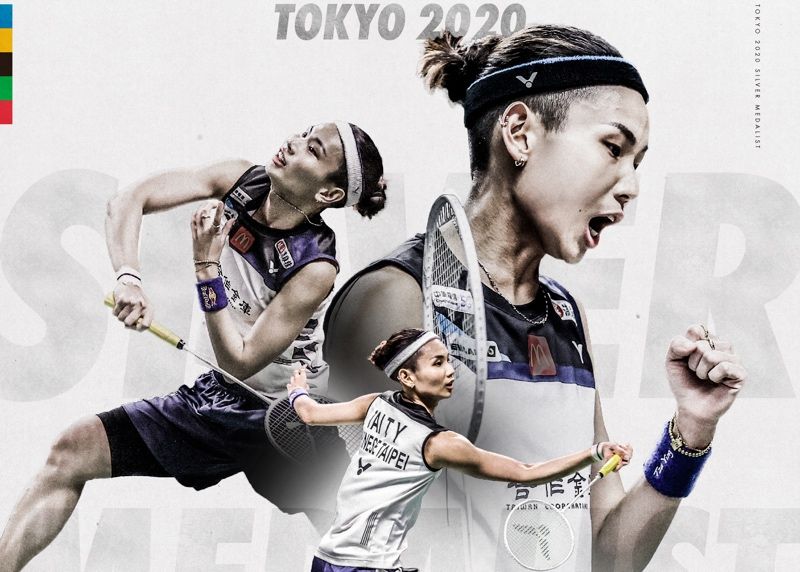 戴資穎奪下東京奧運羽球女單銀牌，為台灣女單史上最佳，推出奪牌紀念T。   圖／VICTOR提供