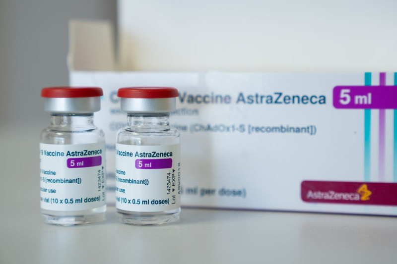 AZ疫苗將優先分配給目前適用「緊急事態宣言」的6都府縣。   圖：翻攝 AZ官網