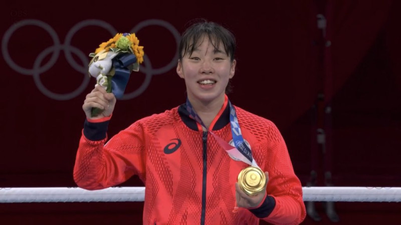 入江聖奈第一次代表日本出征奧運拳擊女子羽量級項目就奪下金牌，但未來她並不打算把拳擊做為人生的全部，而是想投入遊戲產業。   圖：翻攝自入江聖奈推特