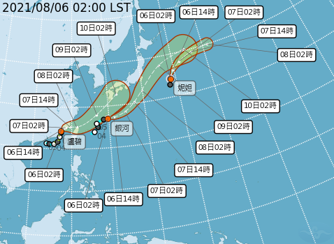 輕度颱風「盧碧」在台灣海峽欲走還留，還有另外2個颱風在稍北位置，外圍環　流影響，台中以南10縣市要提防豪大雨來襲。   圖：中央氣象局/提供