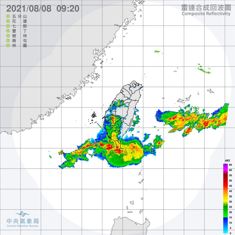 中央氣象局8日對台南市、高雄市及屏東縣發布豪雨特報。   圖：氣象局