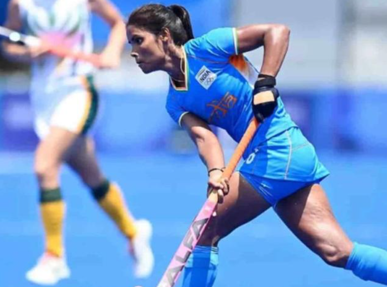 印度女子曲棍球隊在東京奧運會上輸給阿根廷時，卡塔里雅面臨了種姓主義者的攻擊。   圖：翻攝自環球網