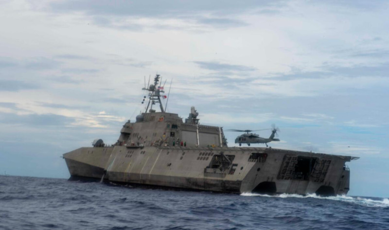 美軍第7艦隊所屬獨立級濱海戰鬥艦「杜爾沙號(LCS-16)」已安裝部署「海軍打擊導彈」。   圖：翻攝環球網