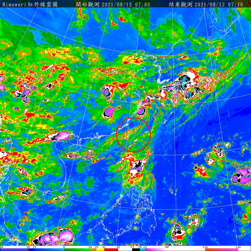 台灣（圓圈處）上空對流仍旺盛，氣象局表示，午後各地山區與大台北地區將有局部較大雨勢，民眾請小心。   圖：中央氣象局/提供