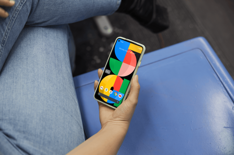 Google發表新款平價手機Pixel 5a，支援較大電量，且採用更大的6.34吋OLED螢幕。   圖：翻攝自Google