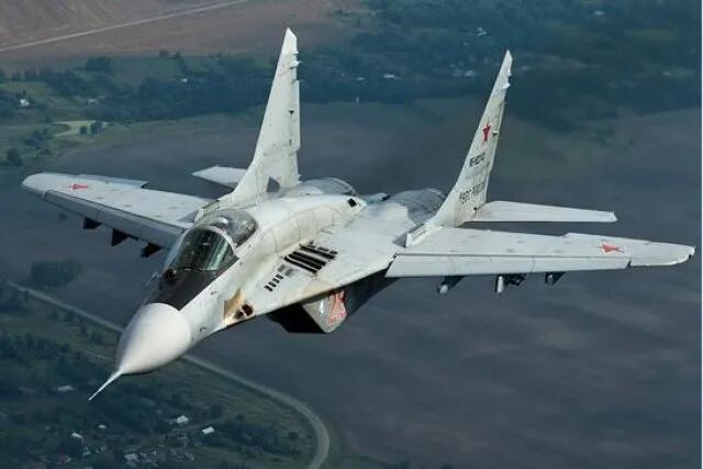 美國高級官員透露烏克蘭空軍機隊將增加約 20 架作戰飛機，目前擁有的飛機數量比三週前更多。（圖為米格-29 戰鬥機）   圖：翻攝自環球網（資料照）