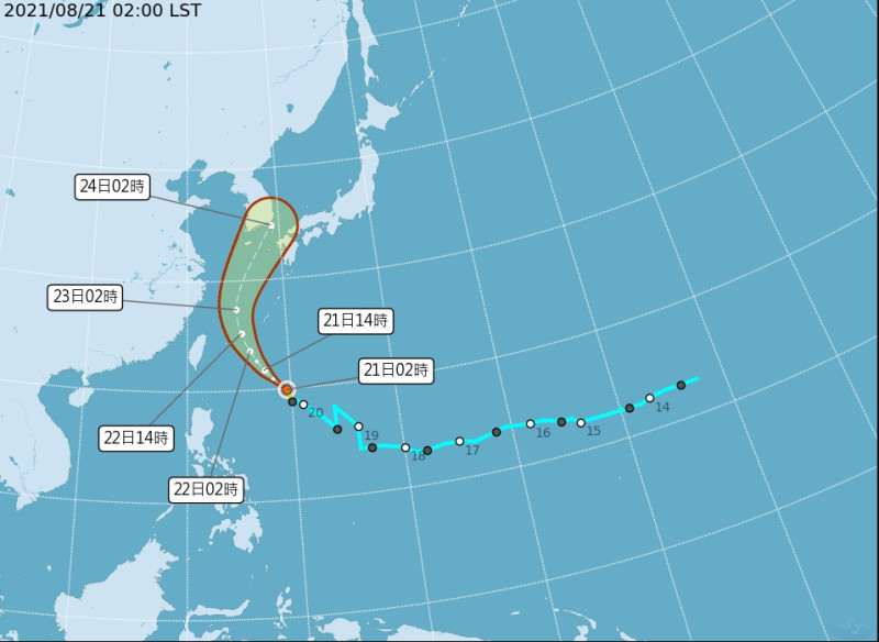 第12號颱風「奧麥斯」預計明天從琉球附近海面通過後將轉往日韓方向移動。   圖/中央氣象局