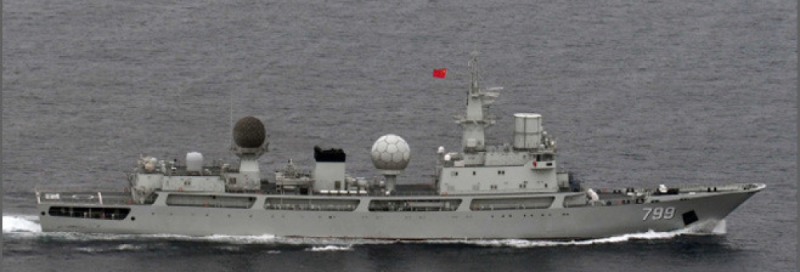 日本海上自衛隊在24日上午9時於日本奧尻島西南約200公里海域，發現一艘電子偵察船 (799)。   圖：翻攝自環球網