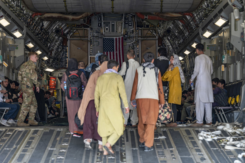美軍撤離阿富汗的運輸機。   圖：翻攝自環球網