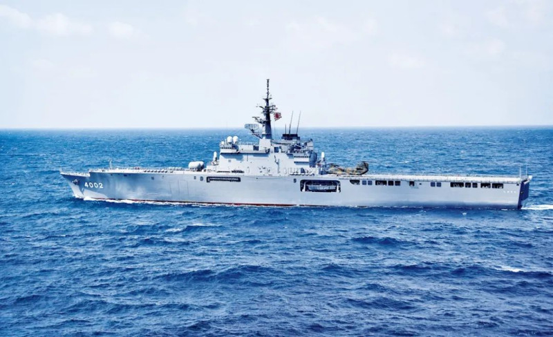 日本2022年將為西南島鏈新造2艘專門運輸艦。圖為海上自衛隊「大隅級」運輸艦。   圖：翻攝自環球網(資料照片)