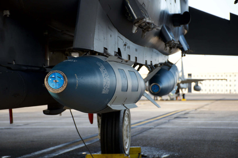 美國空軍測試新型「聯合直擊攻擊彈藥(JMAD)」執行攻艦任務。   圖：翻攝美國空軍第53聯隊新聞稿