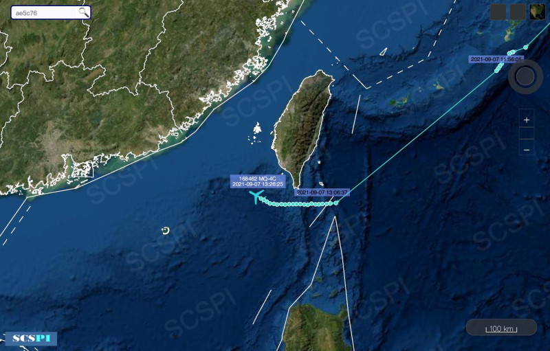 中國智庫「南海戰略態勢感知計劃平台」在推特發文，指美國海空軍7日動用4種機型5架次的偵察機在進入南海門戶前進行偵察。圖為MQ-4C航跡。   圖：翻攝SCS Probing Initiative推特
