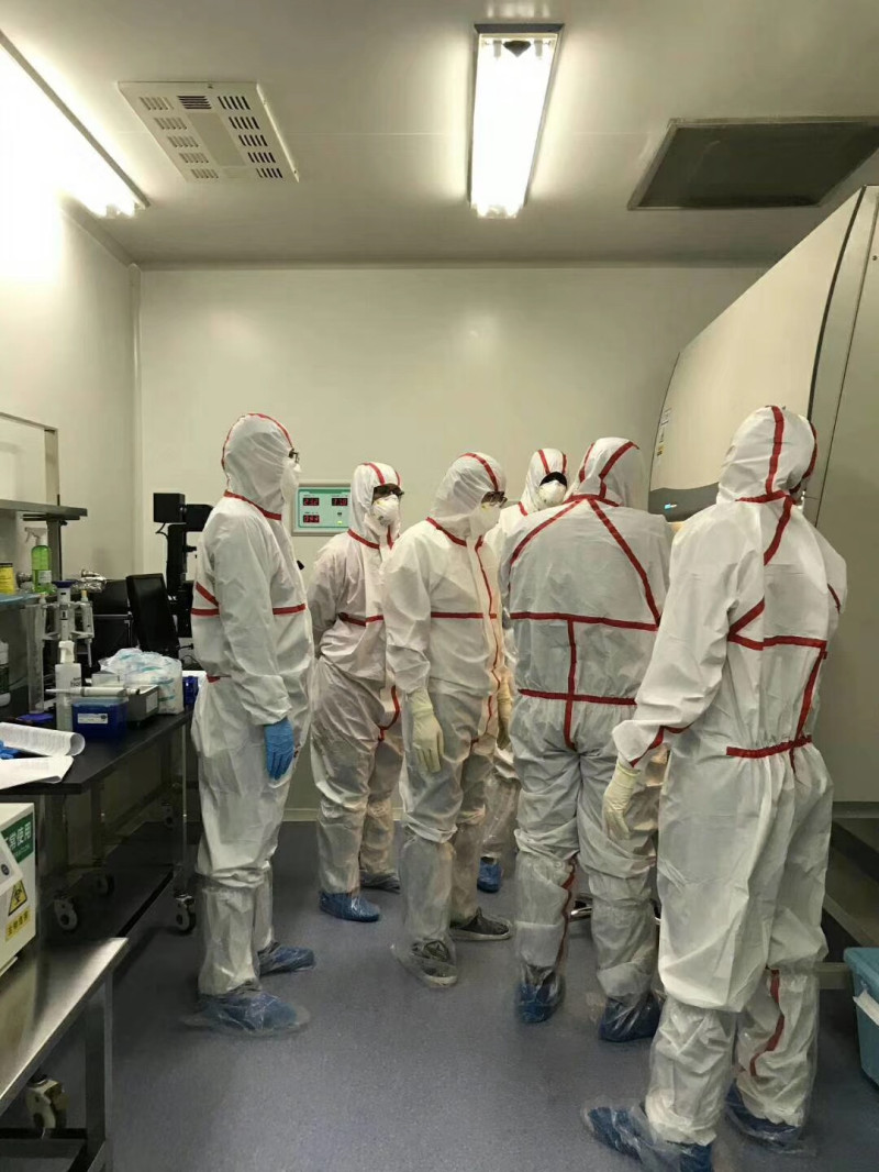 中國正準備測試來自武漢市的數萬個血庫樣本，作為對 Covid-19 起源進行調查的一部分。   圖：翻攝自中國武漢病毒所