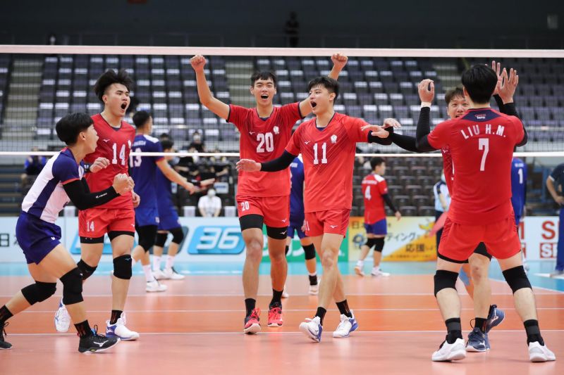 中華男排擊敗勁敵韓國，以小組第一晉級亞錦賽八強。   圖／取自亞洲排球聯合會臉書