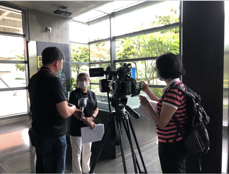 前獨盟歐洲本部前主席何康美捐贈台獨運動檔案資料給台灣歷史博物館，並接受訪問。   圖：台灣歷史博物館／提供