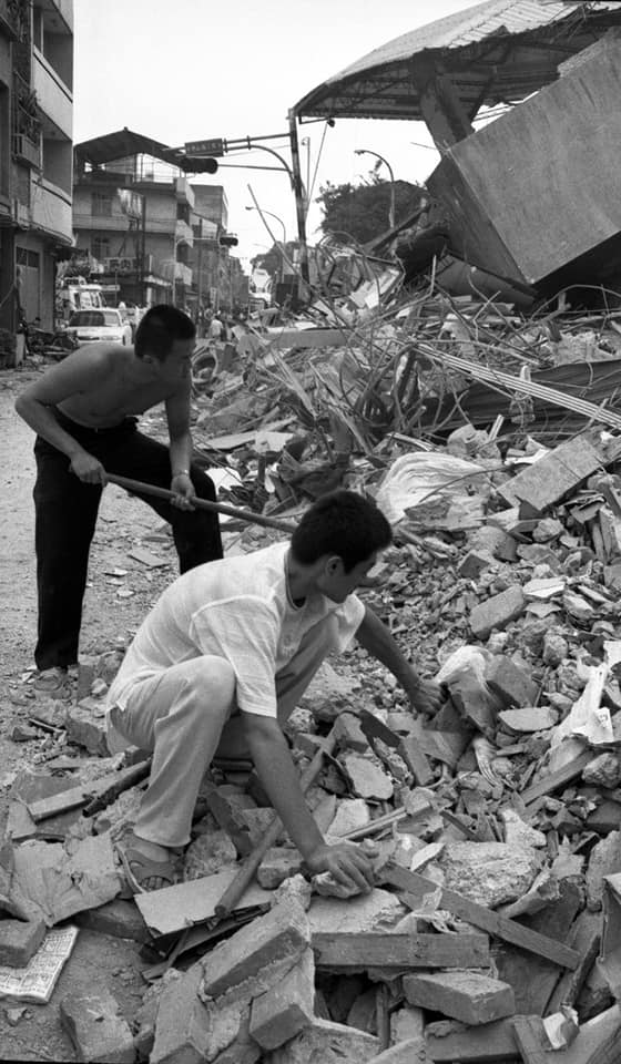 22年前「921大地震」，災後的斷垣殘壁。   圖：新故鄉文教基金會提供