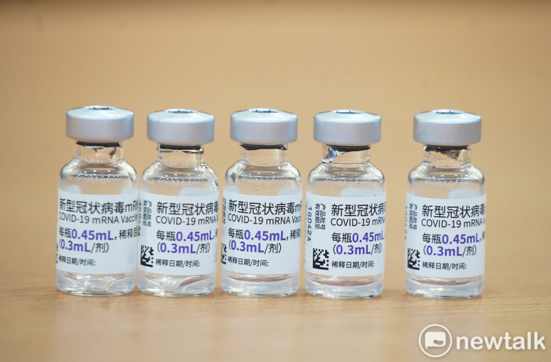 桃市1位女國中生傳出接種BNT12天後出現高燒現象，經轉送大醫院確診心肌炎，院方緊急安裝葉克膜搶救。   圖：林昀真／攝(資料照)
